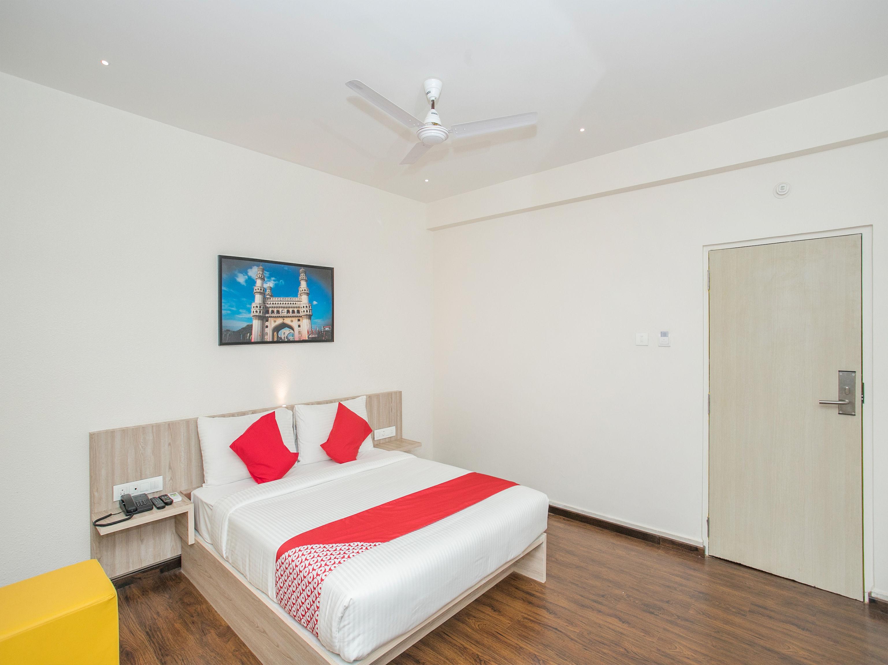 Airport Hotel Hsp New Delhi Exterior photo