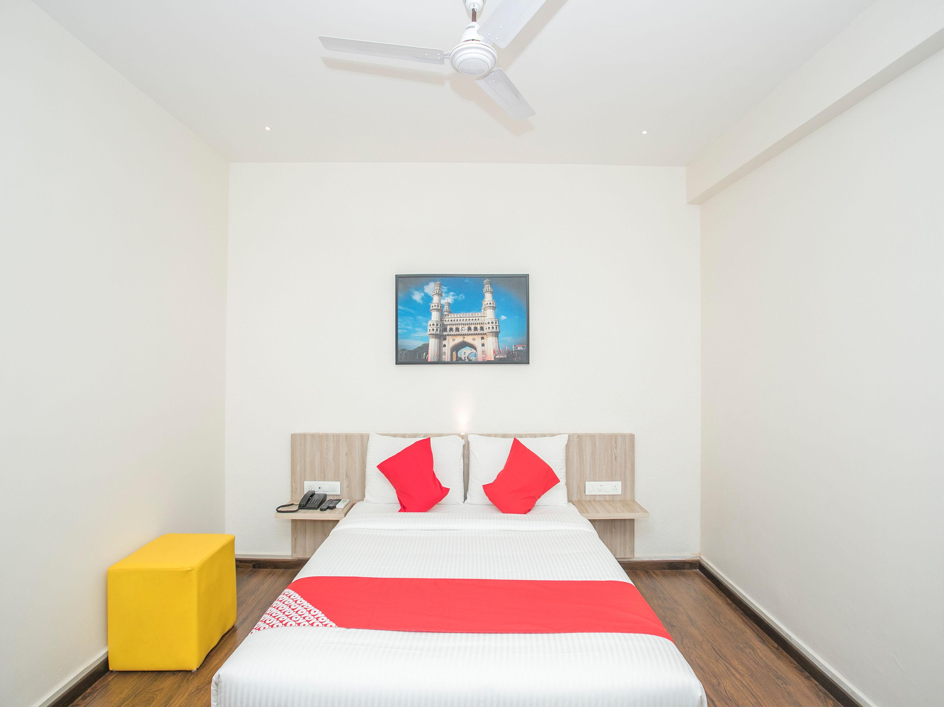 Airport Hotel Hsp New Delhi Exterior photo
