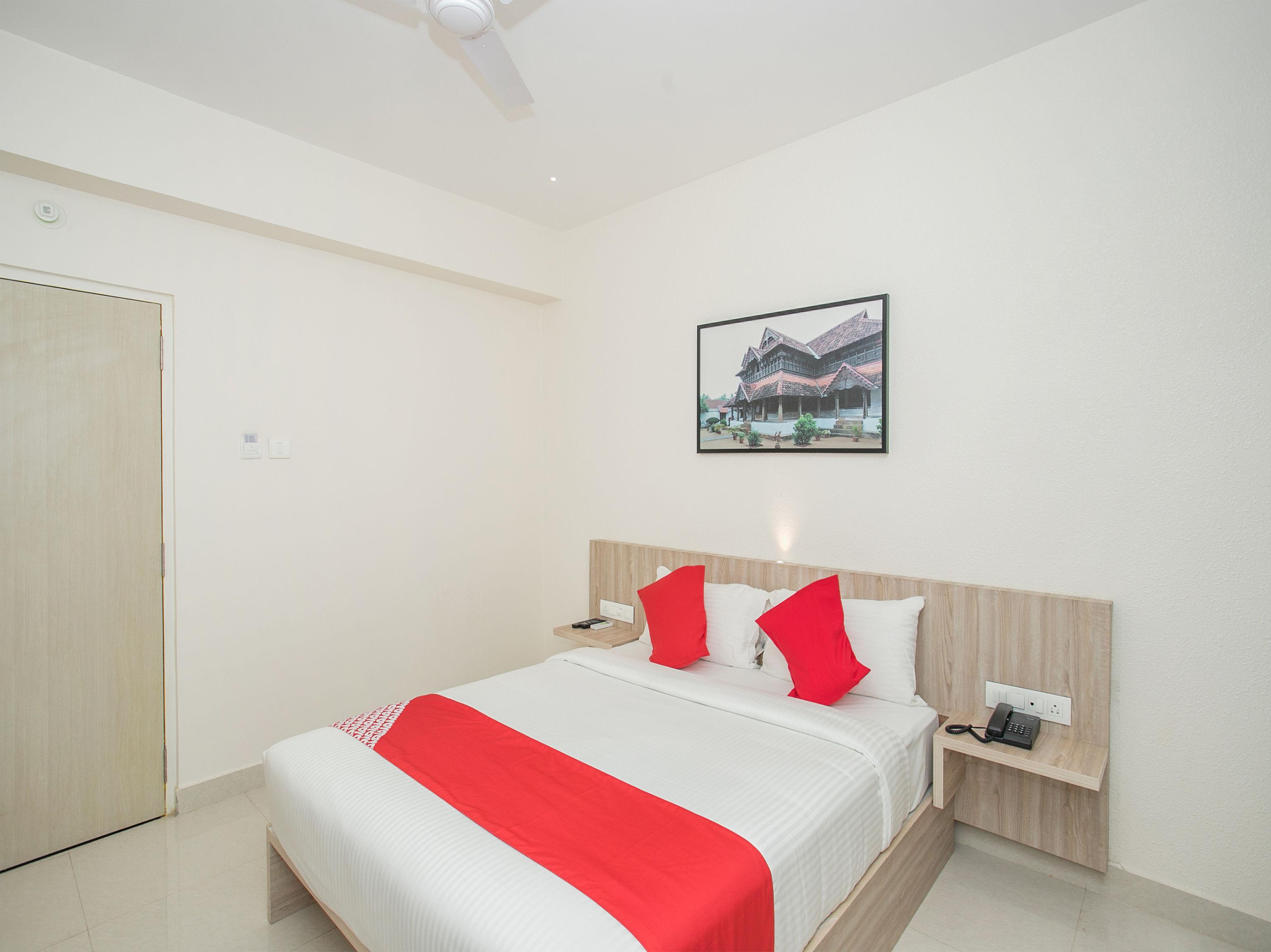 Airport Hotel Hsp New Delhi Exterior photo