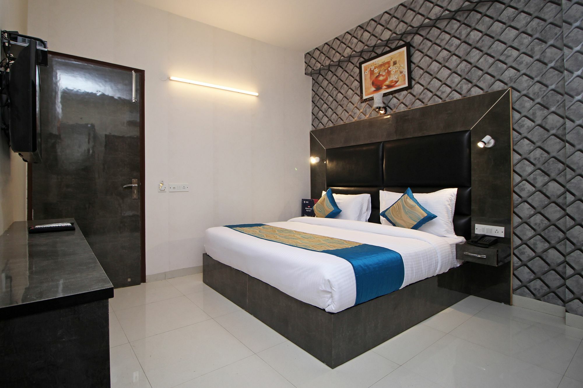 Airport Hotel Hsp New Delhi Exterior photo