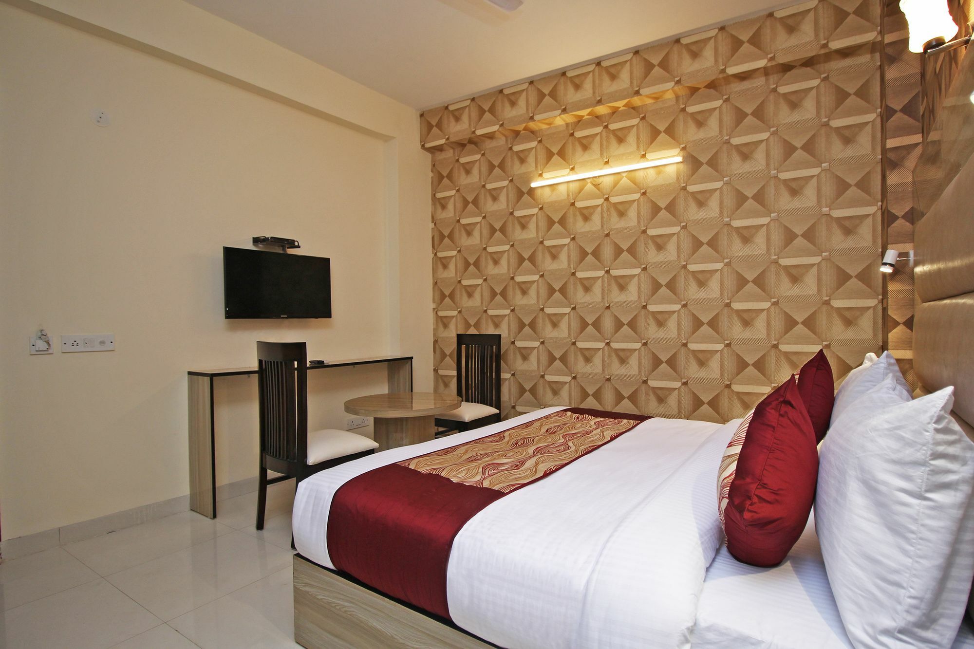 Airport Hotel Hsp New Delhi Exterior photo