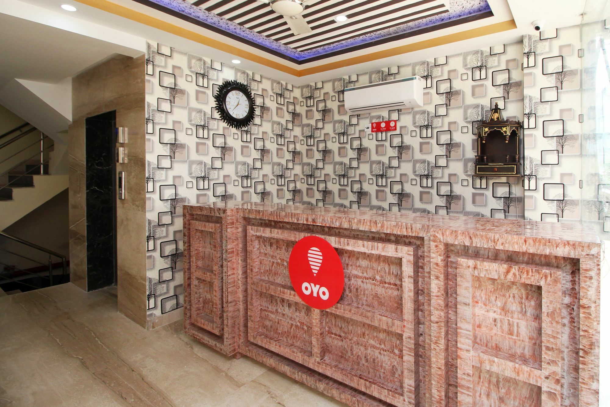 Airport Hotel Hsp New Delhi Exterior photo